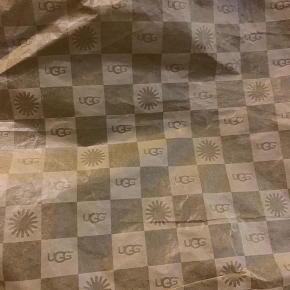 Uggs Boots - Picture 5 of 7